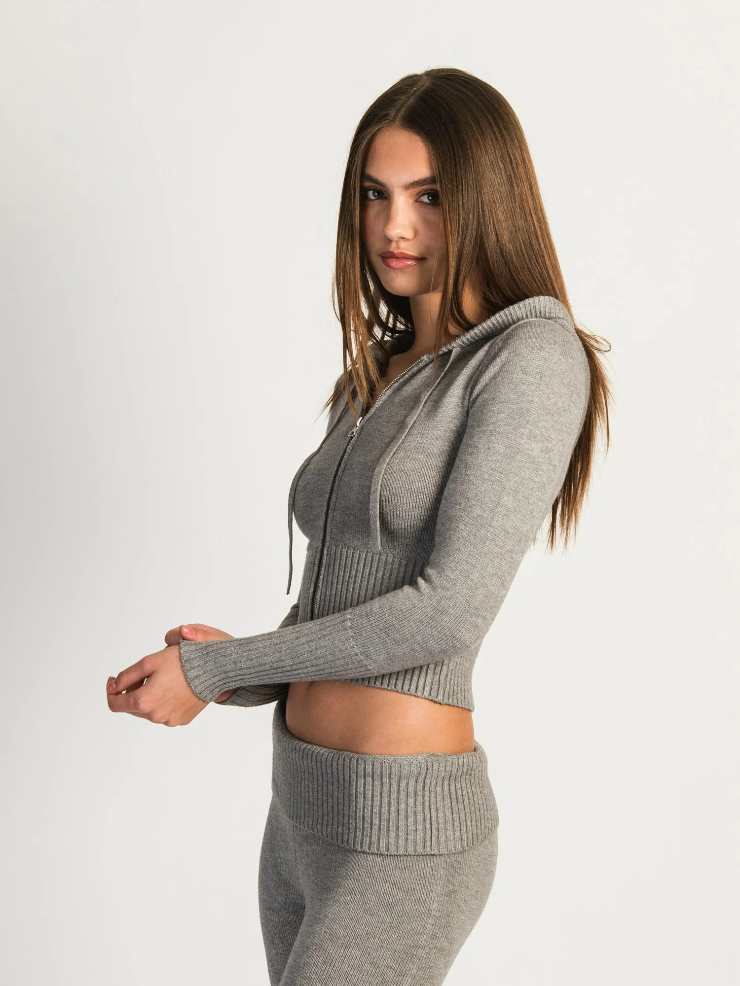 HARLOW BROOKE SWEATER - GREY