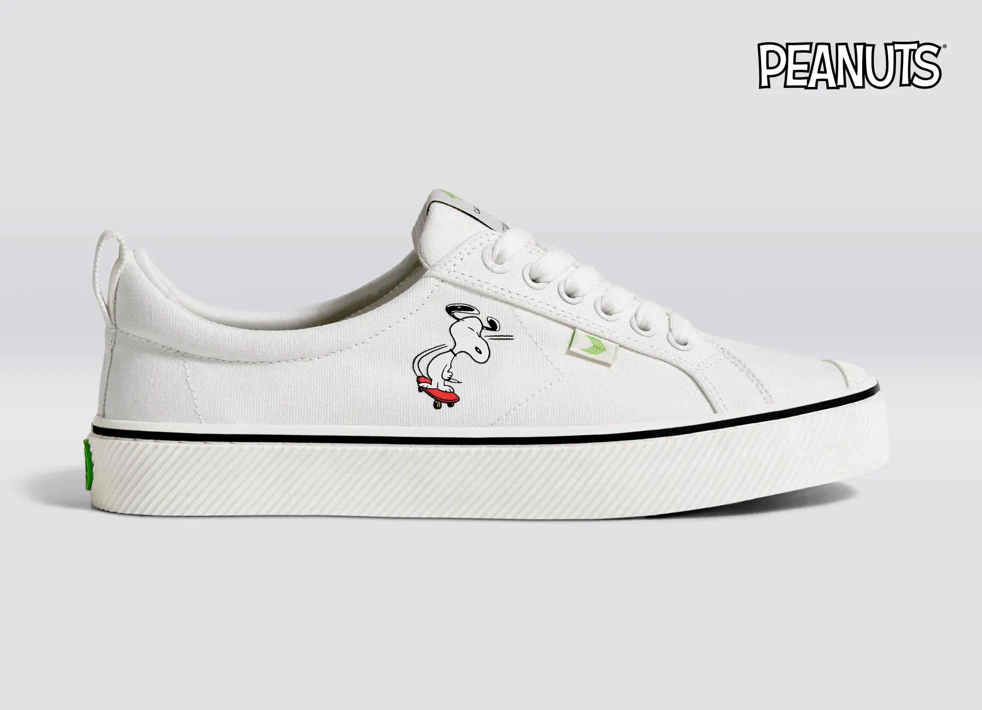 PEANUTS OCA Low Snoopy Skate Off-White Canvas Sneaker Men